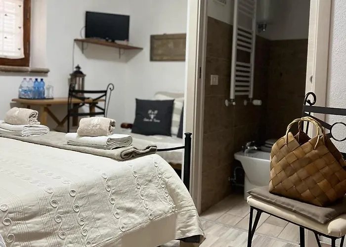 Casa De' Trinci Guest house 3*