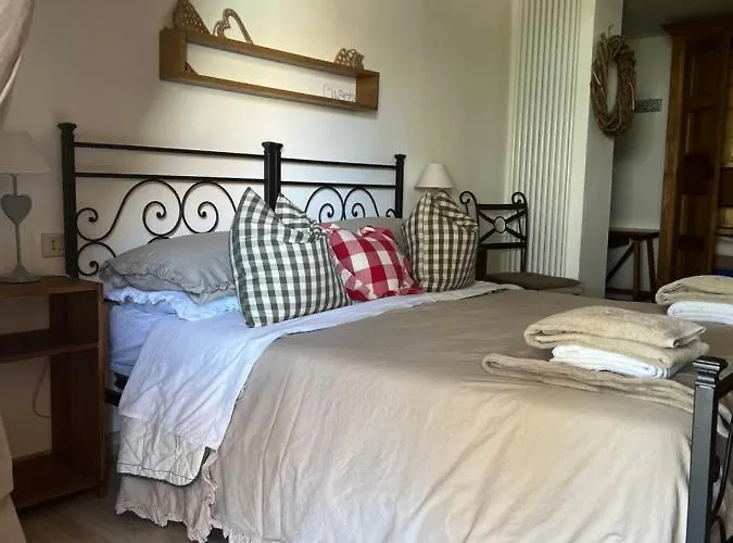 Casa De' Trinci Guest house 3*